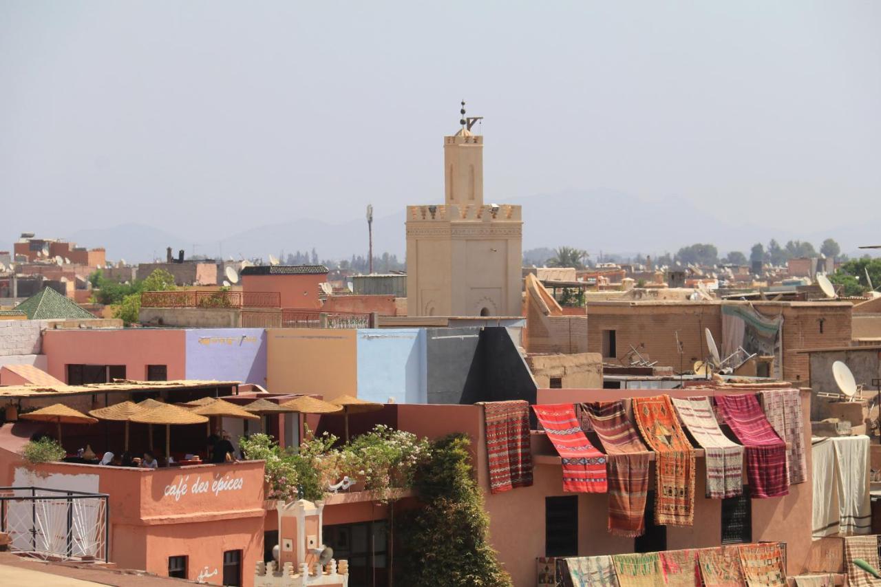 Riad El Boukhiri Hotel Marrakesh Exterior photo